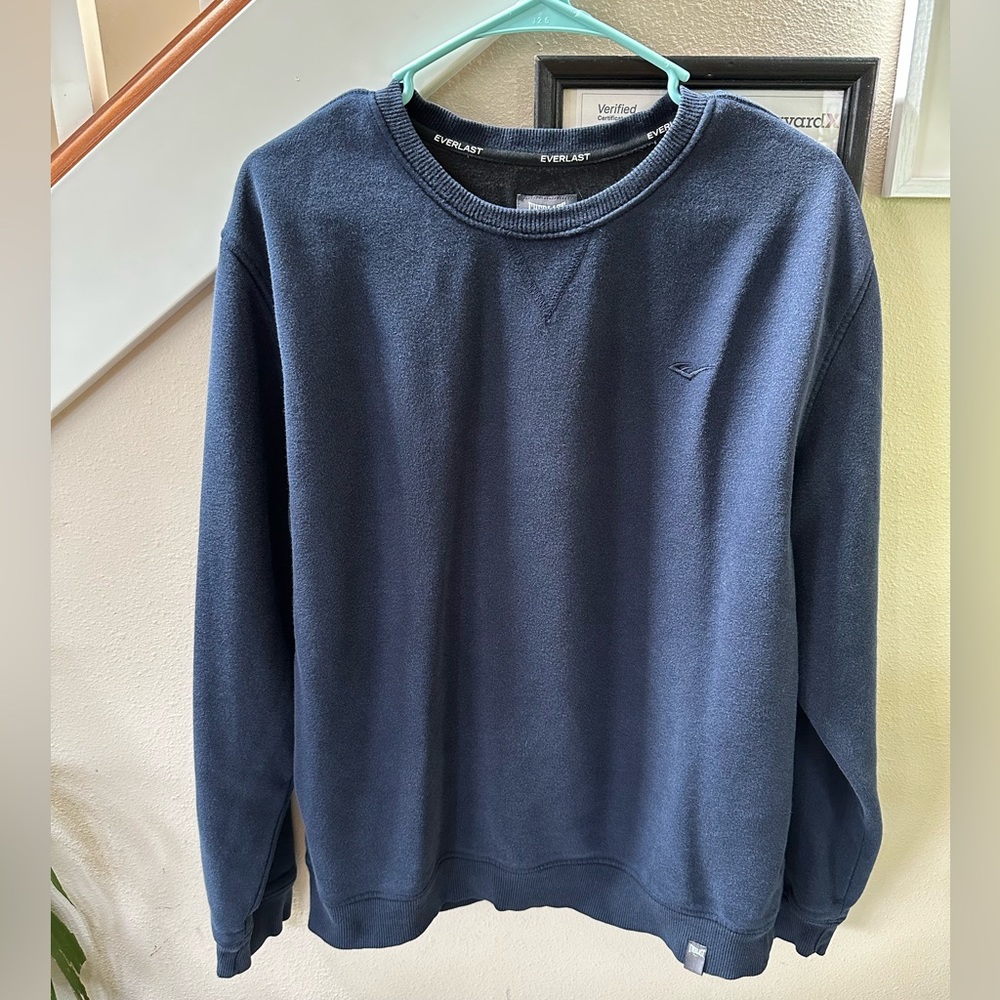 Everlast Crewneck Navy Blue Sweatshirt in Large